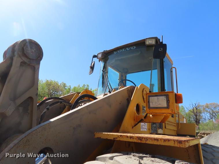 image for item DE3470 1992 Volvo L180 wheel loader