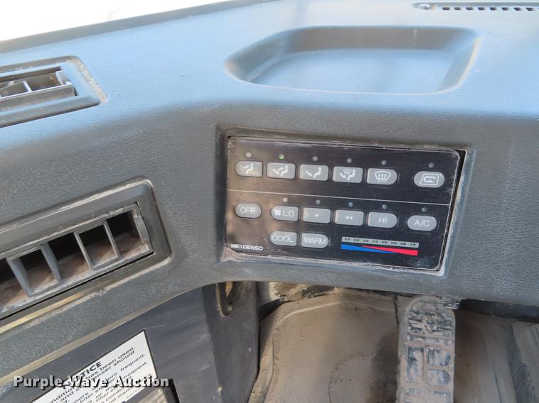 image for item DE3476 2003 Komatsu WA500-3Lk wheel loader