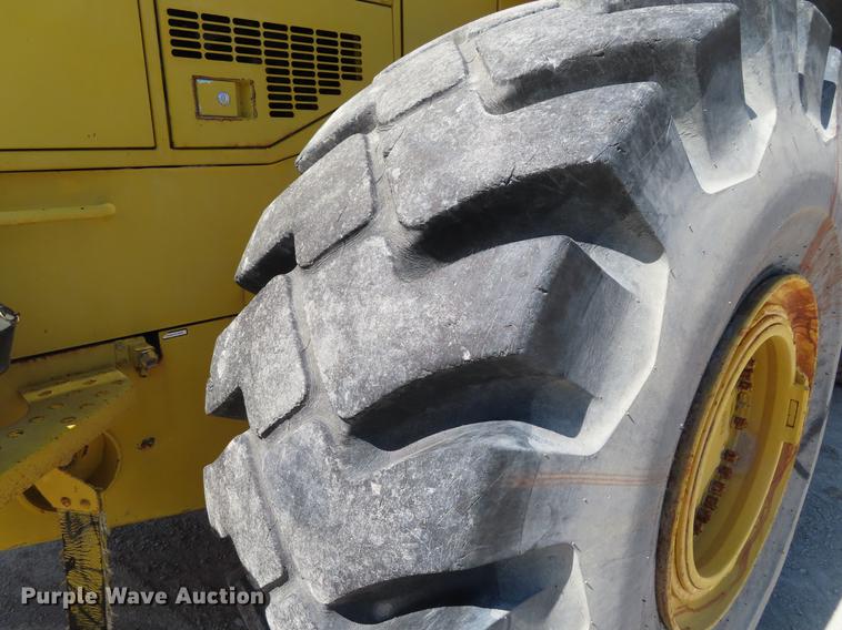 image for item DE3476 2003 Komatsu WA500-3Lk wheel loader