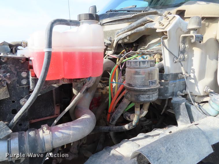 image for item DE3496 2006 Chevrolet C8500 digger derrick truck