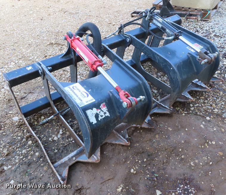 image for item DE3500 66"W skid steer grapple bucket