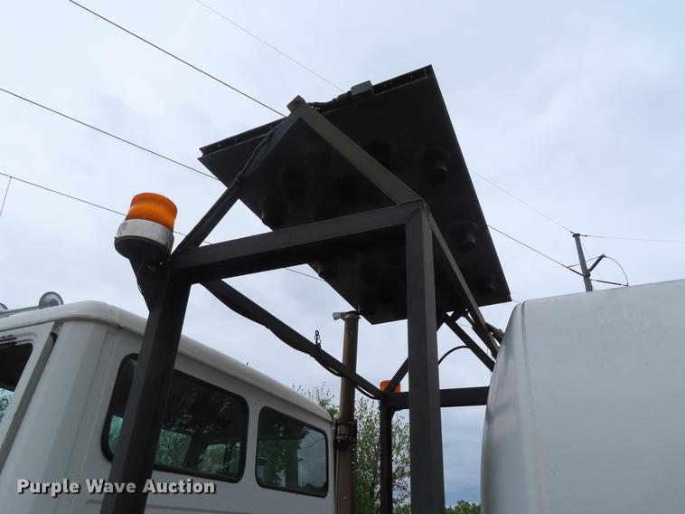 image for item DE3509 1996 Freightliner FL70 tank truck