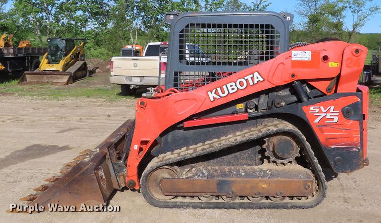 image for item DE3511 2013 Kubota SVL75 skid steer