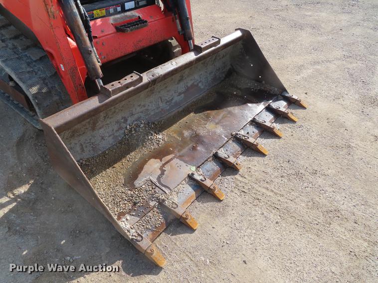 image for item DE3511 2013 Kubota SVL75 skid steer