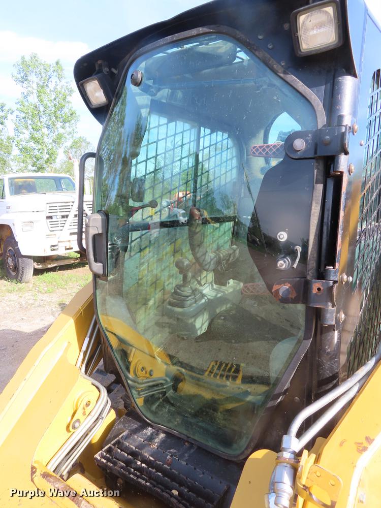 image for item DE3512 2012 Caterpillar 289C skid steer