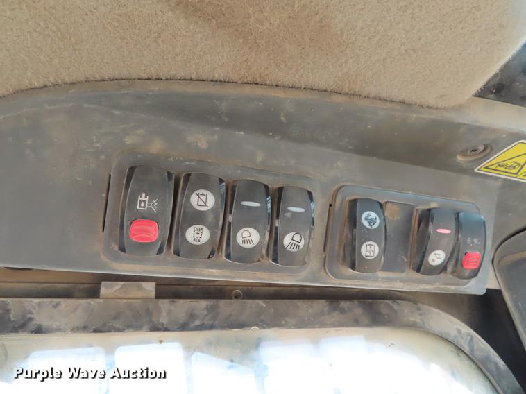 image for item DE3512 2012 Caterpillar 289C skid steer