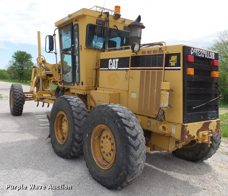 image for item DE7777 1995 Caterpillar 140H motor grader