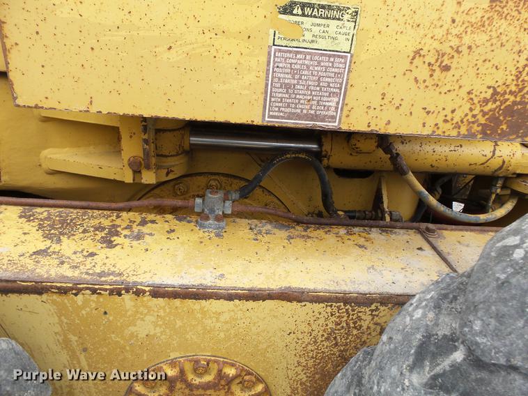 image for item DE7777 1995 Caterpillar 140H motor grader