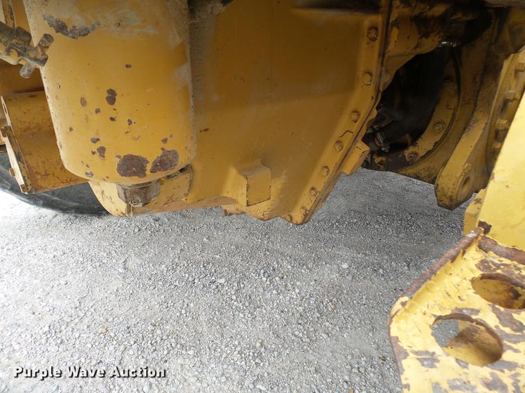 image for item DE7777 1995 Caterpillar 140H motor grader