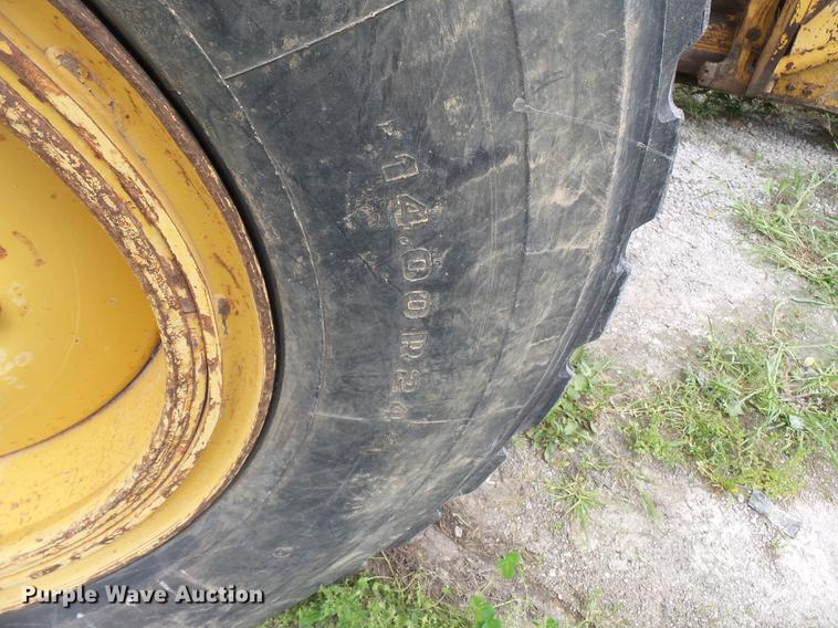 image for item DE7777 1995 Caterpillar 140H motor grader