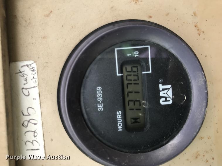 image for item DE7777 1995 Caterpillar 140H motor grader