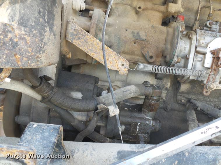 image for item DE7779 1988 Ford L9000 dump truck