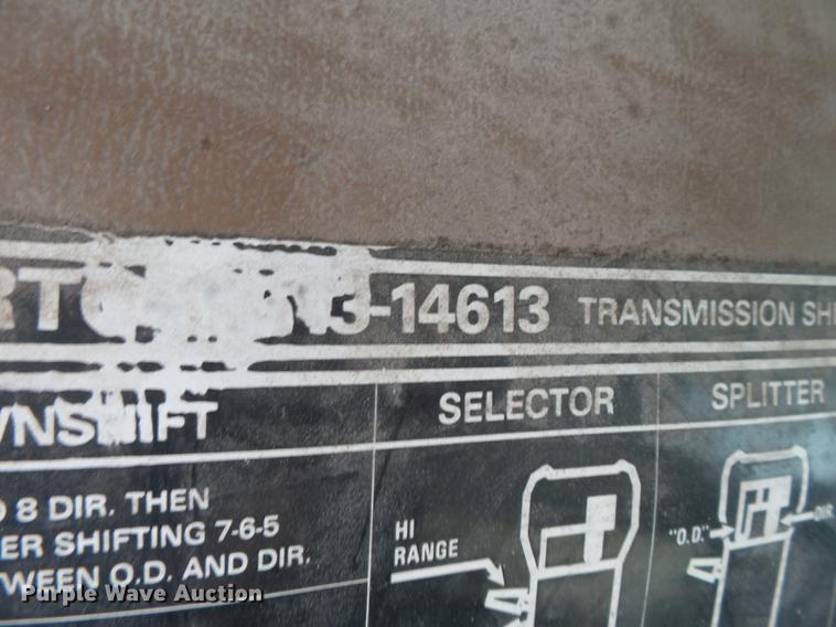 image for item DE7779 1988 Ford L9000 dump truck