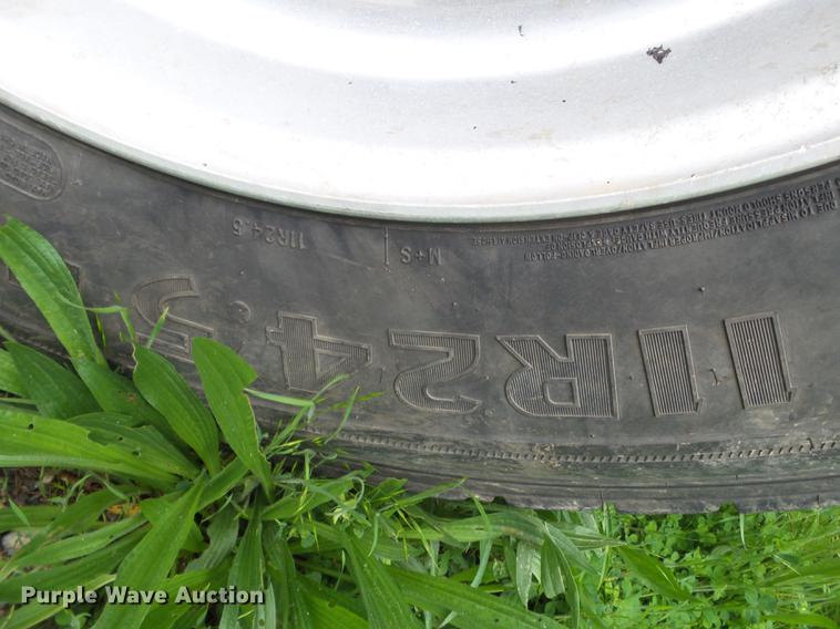 image for item DE7790 1994 International 9200 dump truck