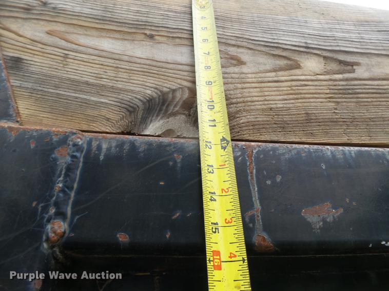 image for item DE7790 1994 International 9200 dump truck