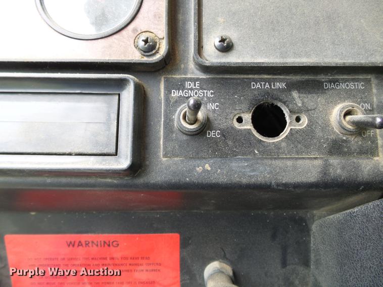 image for item DE7790 1994 International 9200 dump truck