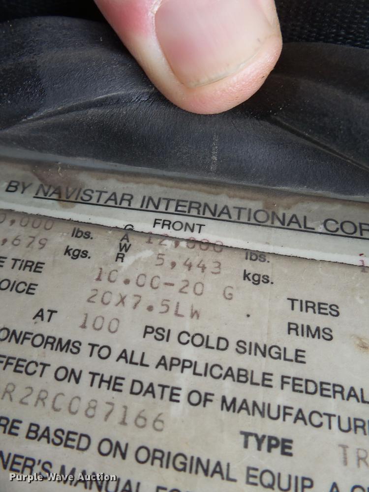 image for item DE7790 1994 International 9200 dump truck