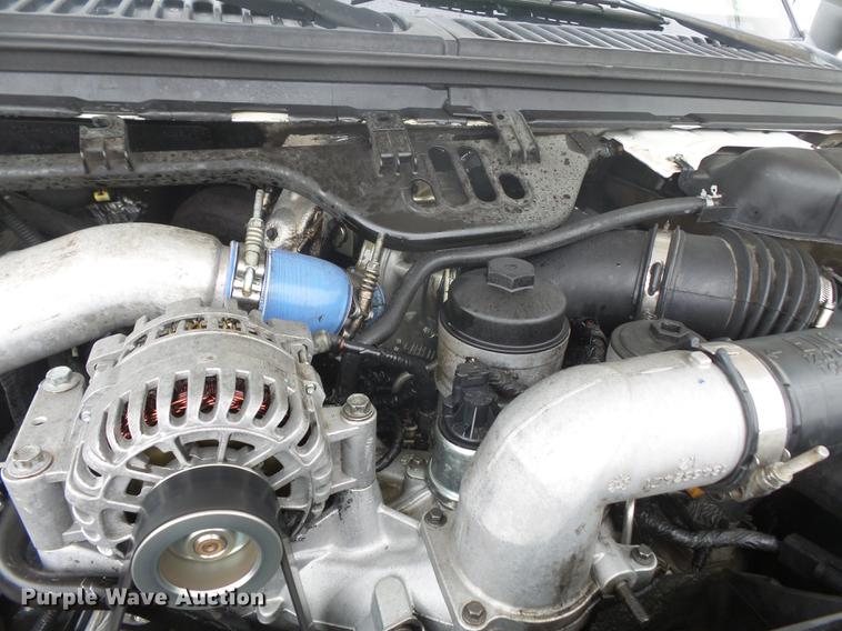 image for item DE7793 2005 Ford F550 Super Duty flatbed truck