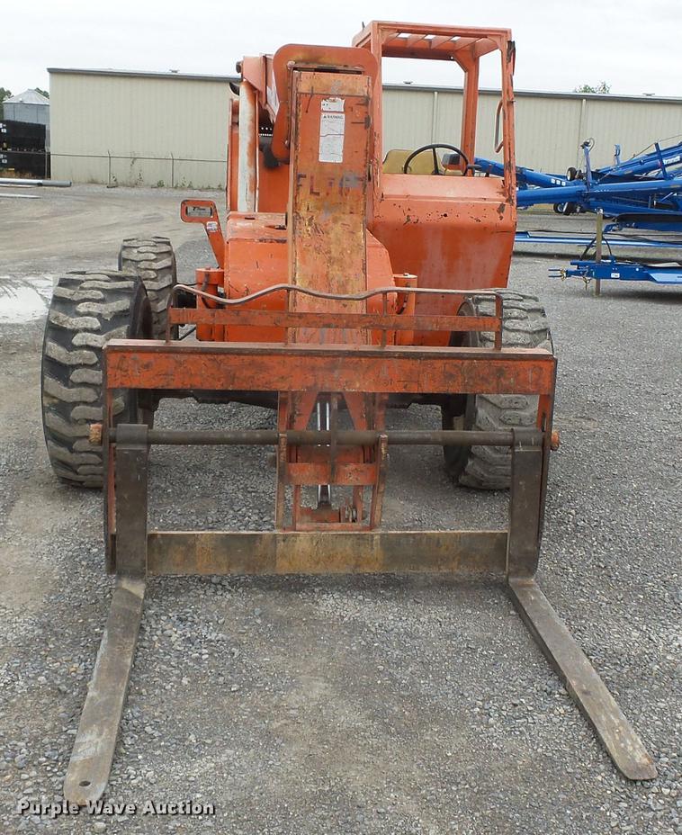 image for item DE7795 Sky Trak 5028 telehandler