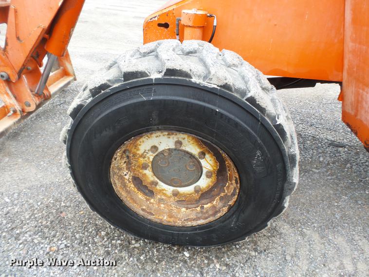 image for item DE7795 Sky Trak 5028 telehandler