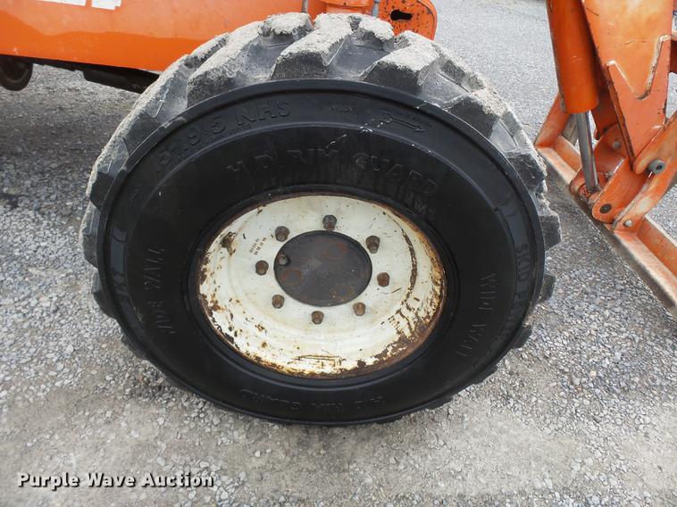 image for item DE7795 Sky Trak 5028 telehandler