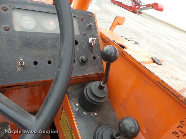 image for item DE7795 Sky Trak 5028 telehandler