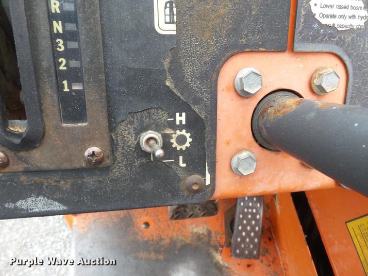 image for item DE7795 Sky Trak 5028 telehandler