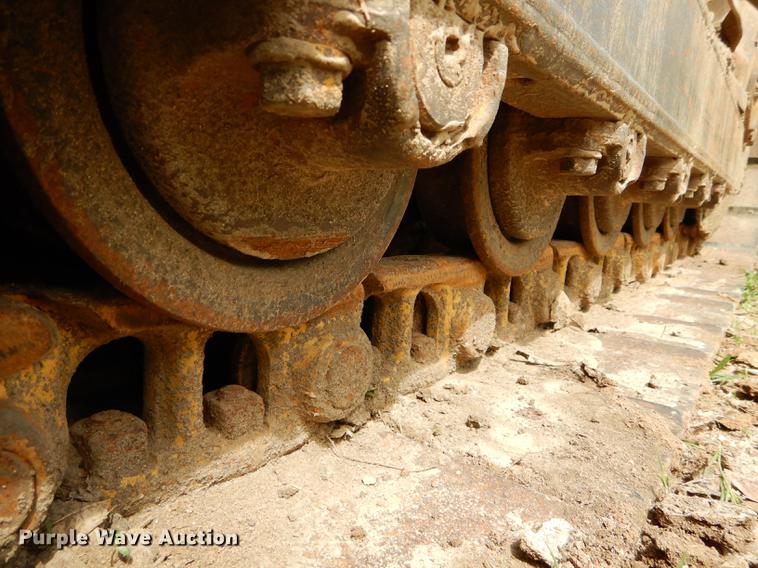 image for item DE8381 Caterpillar 951C track loader