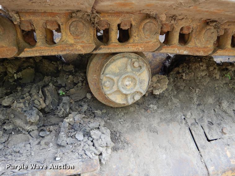 image for item DE8381 Caterpillar 951C track loader