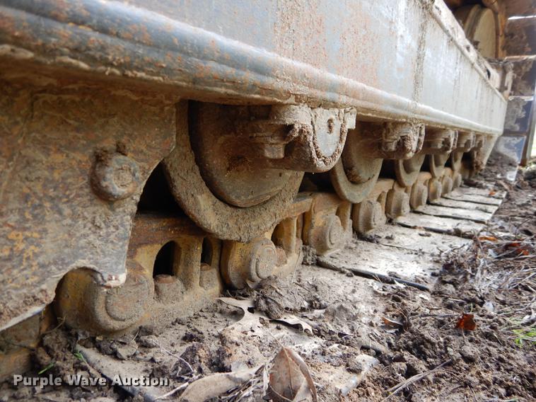 image for item DE8381 Caterpillar 951C track loader