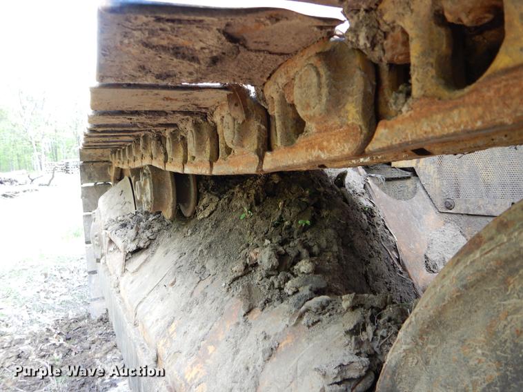 image for item DE8381 Caterpillar 951C track loader