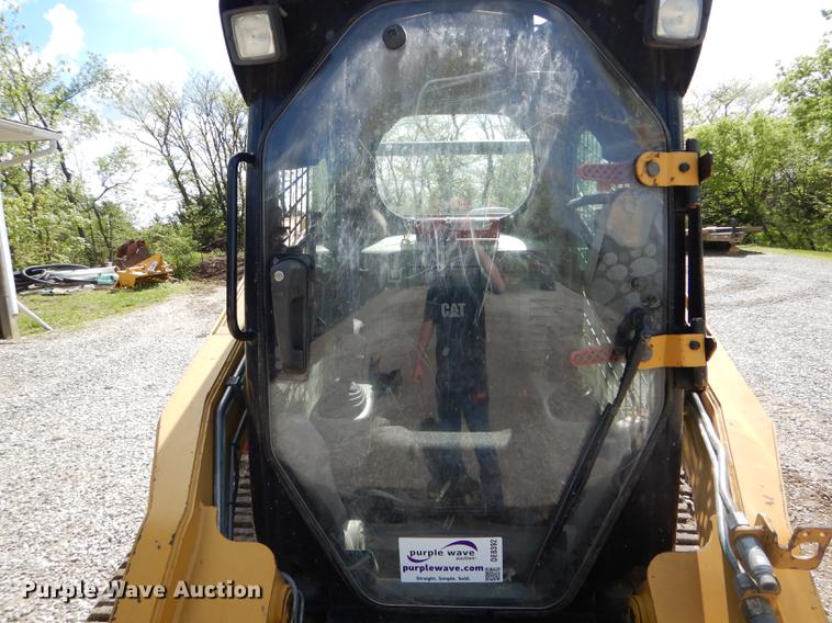 image for item DE8392 2009 Caterpillar 289C skid steer