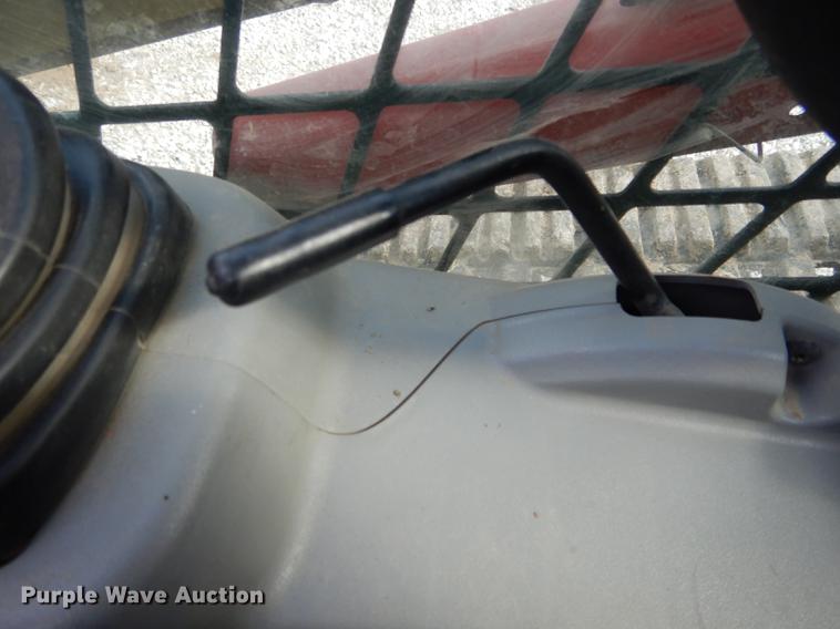 image for item DE8392 2009 Caterpillar 289C skid steer