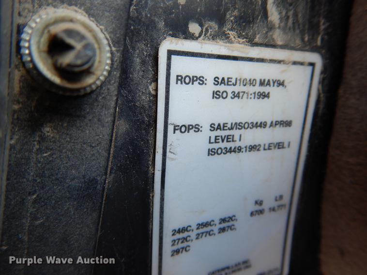 image for item DE8392 2009 Caterpillar 289C skid steer