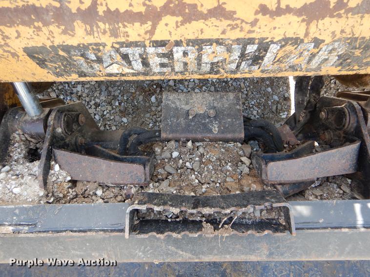 image for item DE8392 2009 Caterpillar 289C skid steer