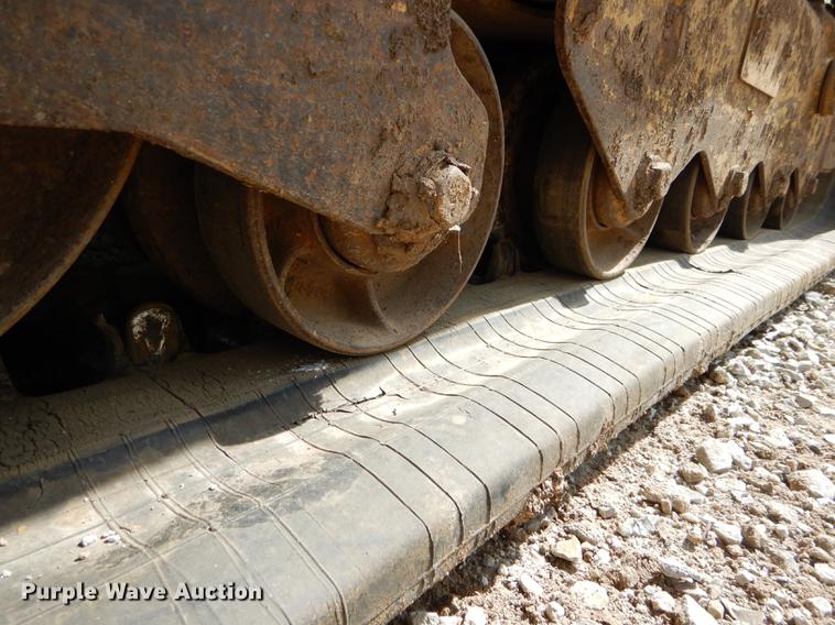 image for item DE8392 2009 Caterpillar 289C skid steer