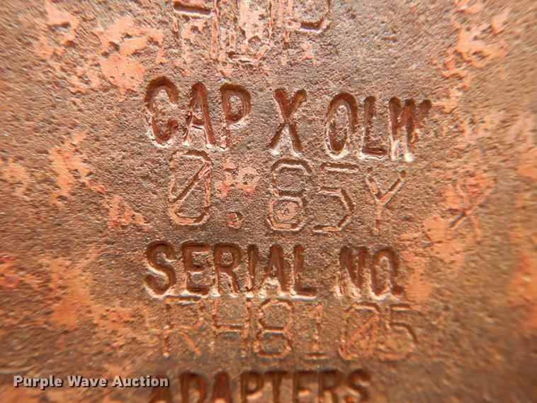 image for item DE8395 Esco SE210-2 32"W four tooth excavator bucket