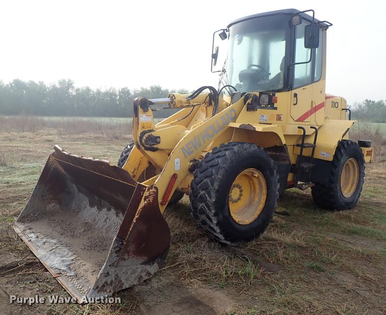 image for item DF1113 2001 New Holland LW110 wheel loader