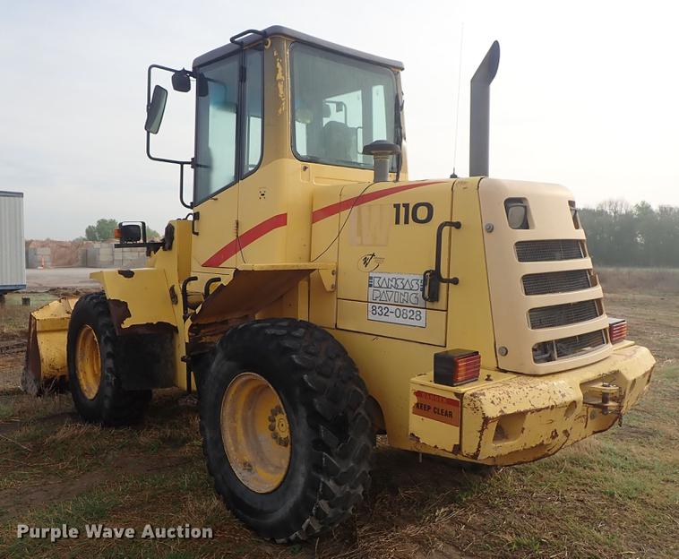 image for item DF1113 2001 New Holland LW110 wheel loader