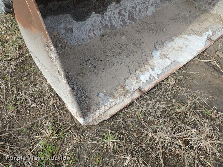 image for item DF1113 2001 New Holland LW110 wheel loader