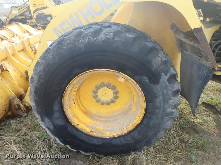 image for item DF1113 2001 New Holland LW110 wheel loader
