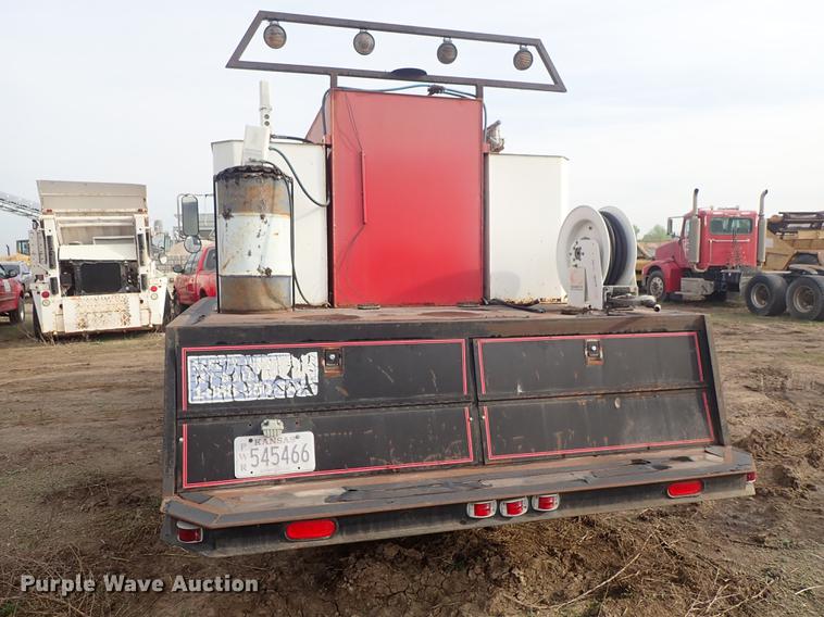 image for item DF1115 1988 International 1754 service truck