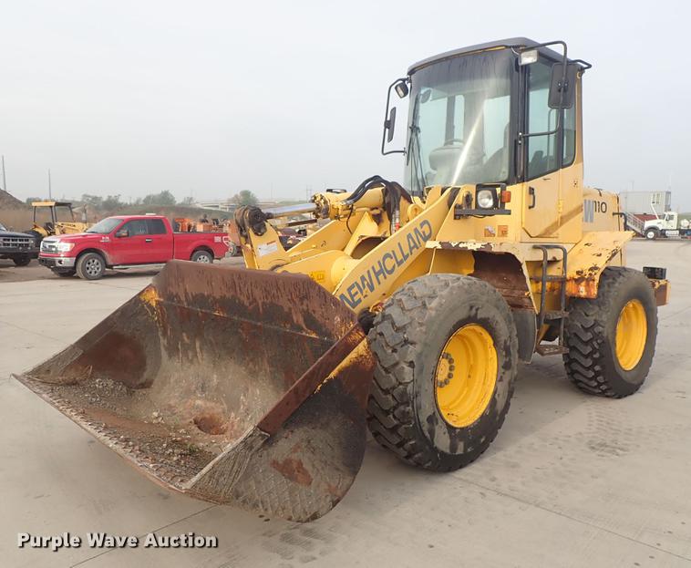 image for item DF1116 2000 New Holland LW110 wheel loader