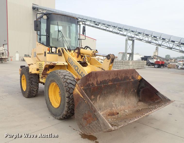 image for item DF1116 2000 New Holland LW110 wheel loader