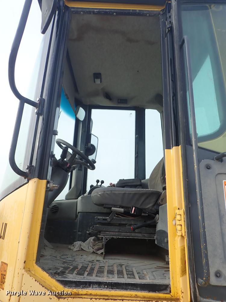 image for item DF1116 2000 New Holland LW110 wheel loader