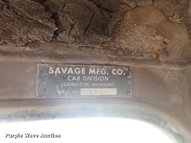 image for item DF1138 1988 Dresser 412B elevating scraper