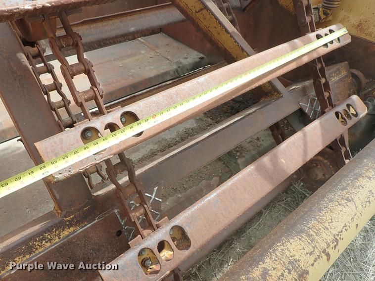 image for item DF1138 1988 Dresser 412B elevating scraper