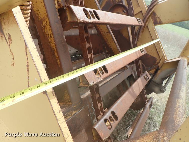 image for item DF1138 1988 Dresser 412B elevating scraper