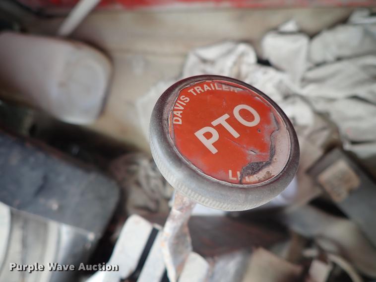 image for item DF1139 1984 Ford L804 dump truck