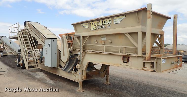image for item DF1162 2000 Kolberg 52 pug mill with conveyor